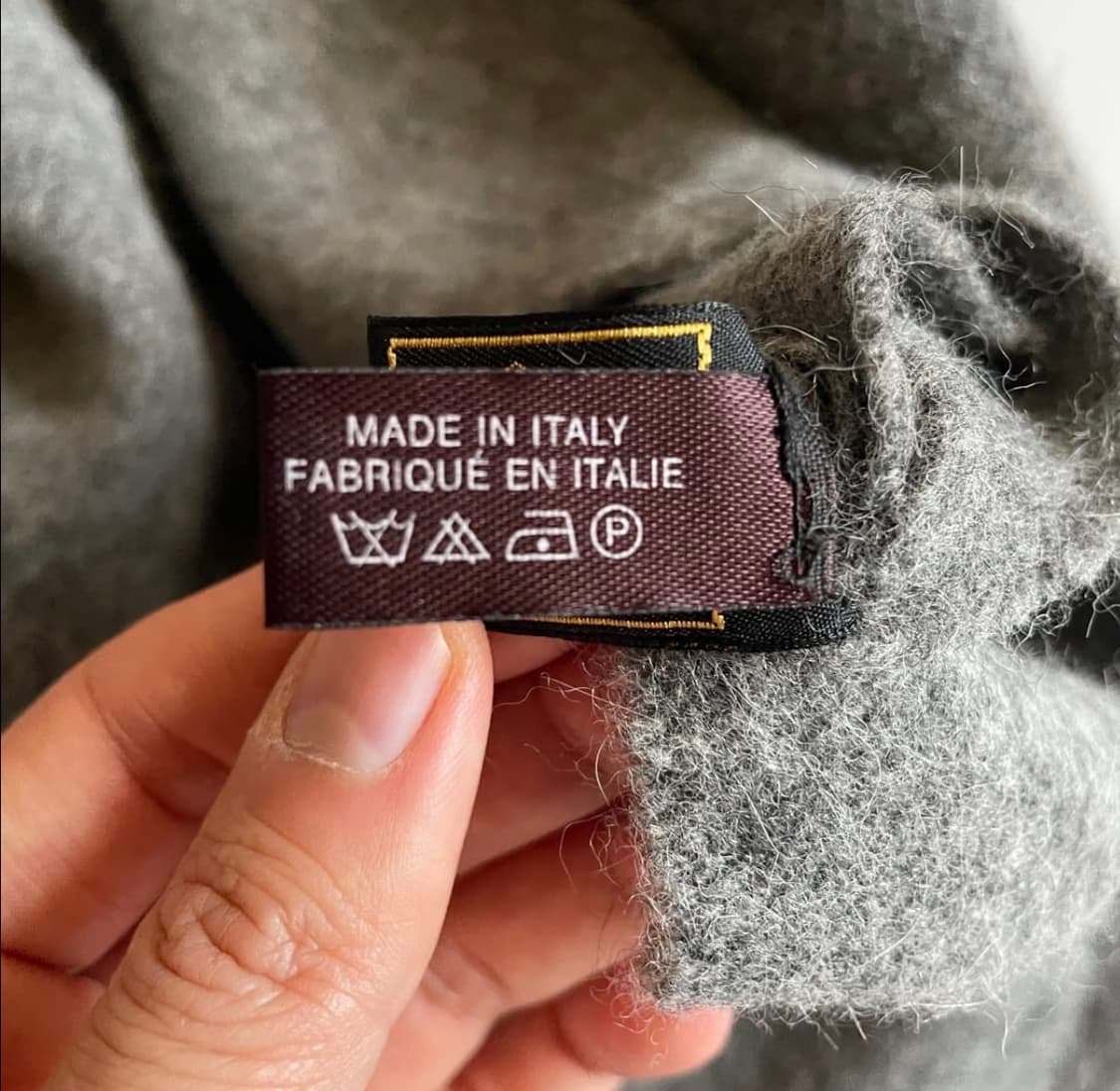 펜디 앙고라 믹스 울 머플러 상품이미지6