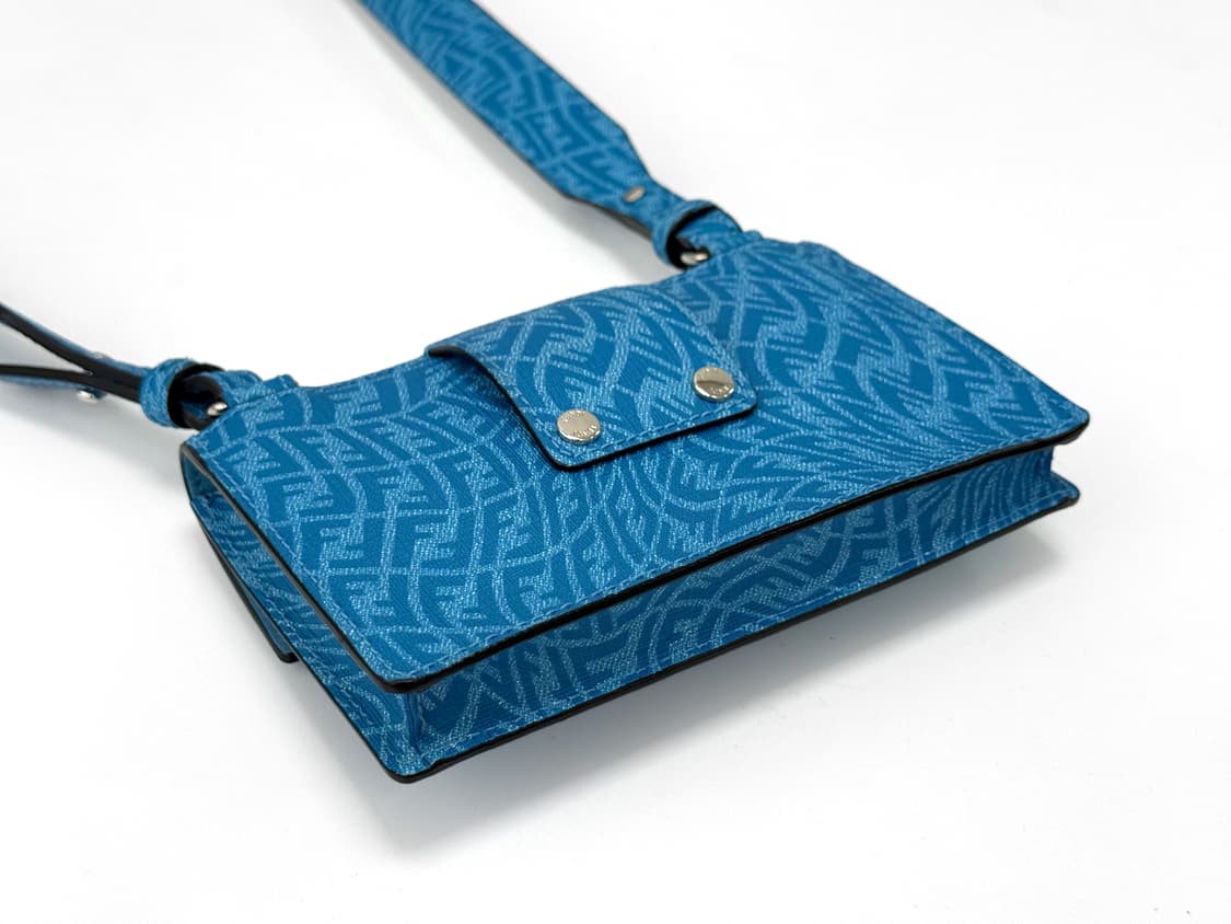 21SS Fendi Baguette Mini Crossbody Bag 상품이미지3