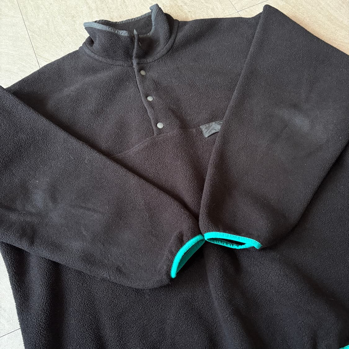 파타고니아 정품 블랙 신칠라 스냅티 상품이미지7