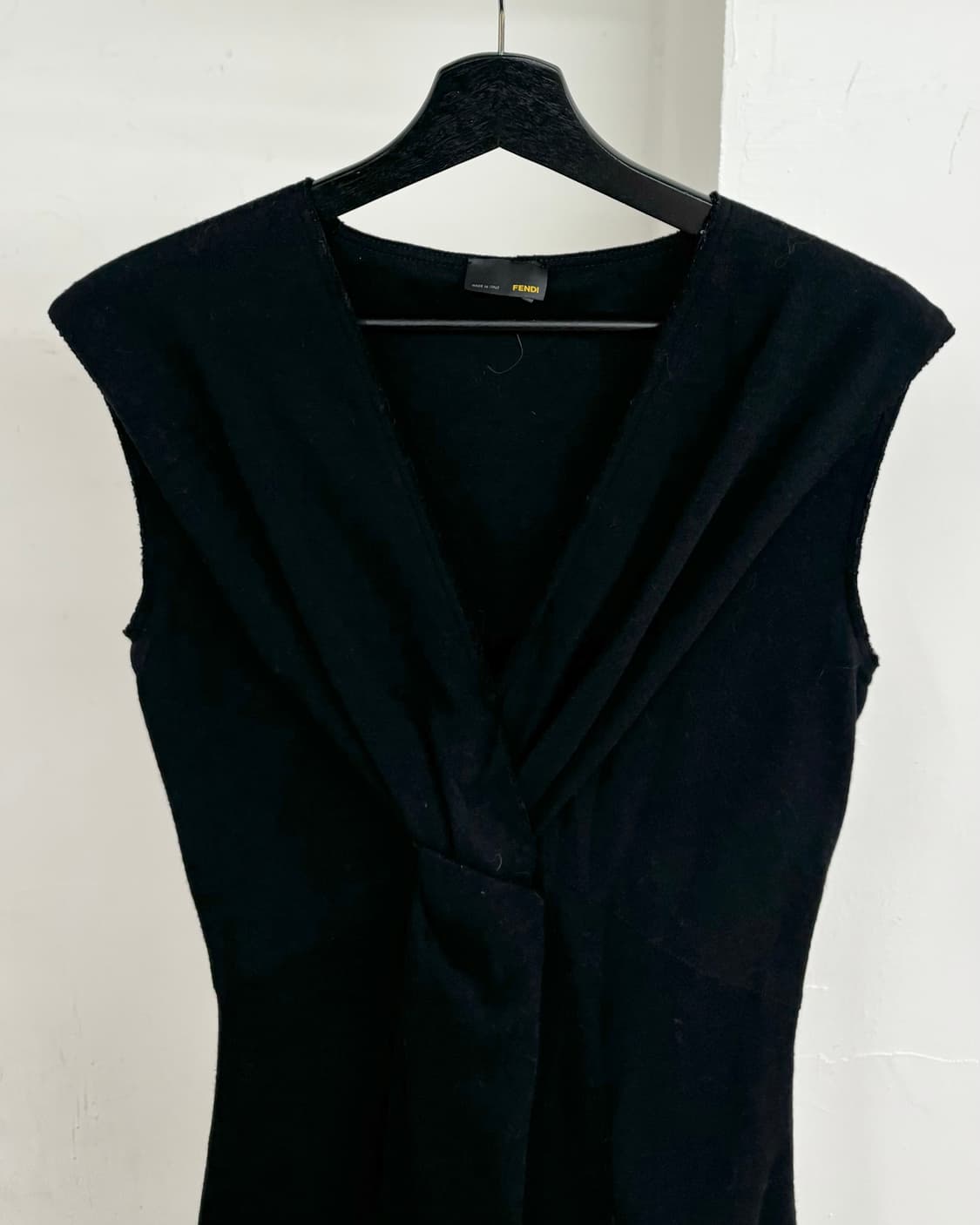 펜디 드레이프 디테일 블랙 미디 원피스 상품이미지2