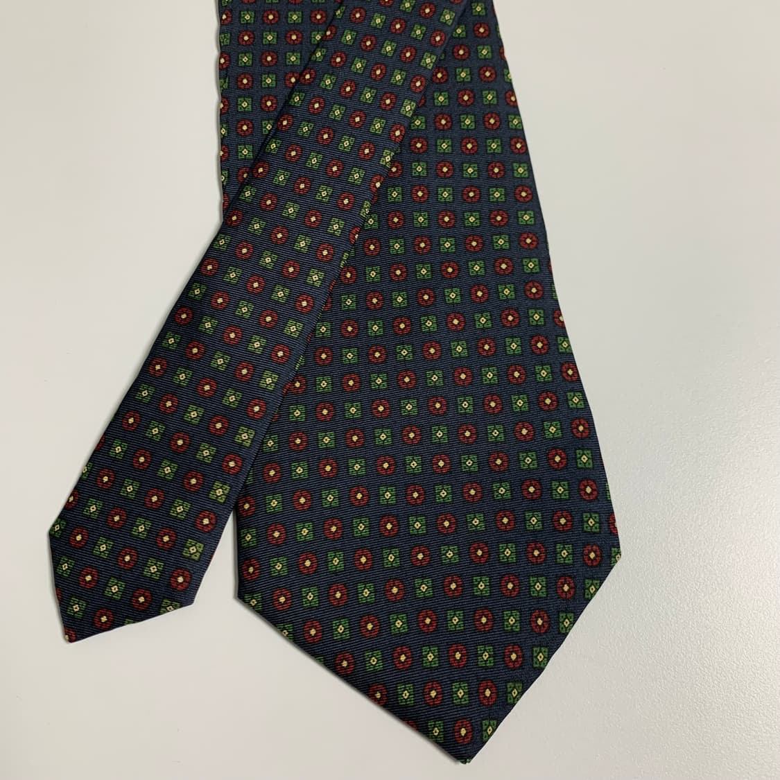 멀버리(Mulberry) 프랑스 100실크 기하학적패턴 명품넥타이 A+ 상품이미지4