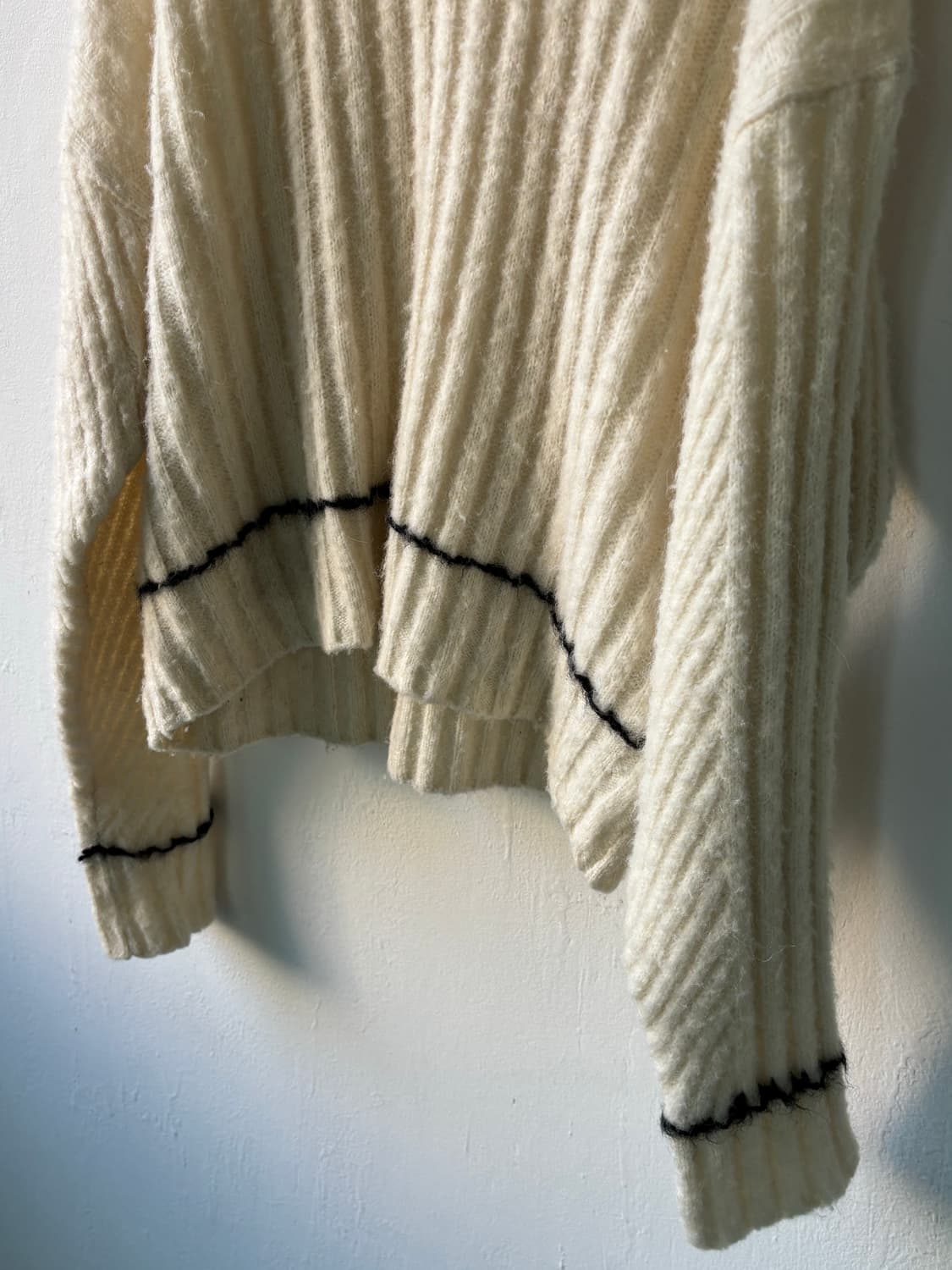 헬무트랭 v넥 스웨터  상품이미지6