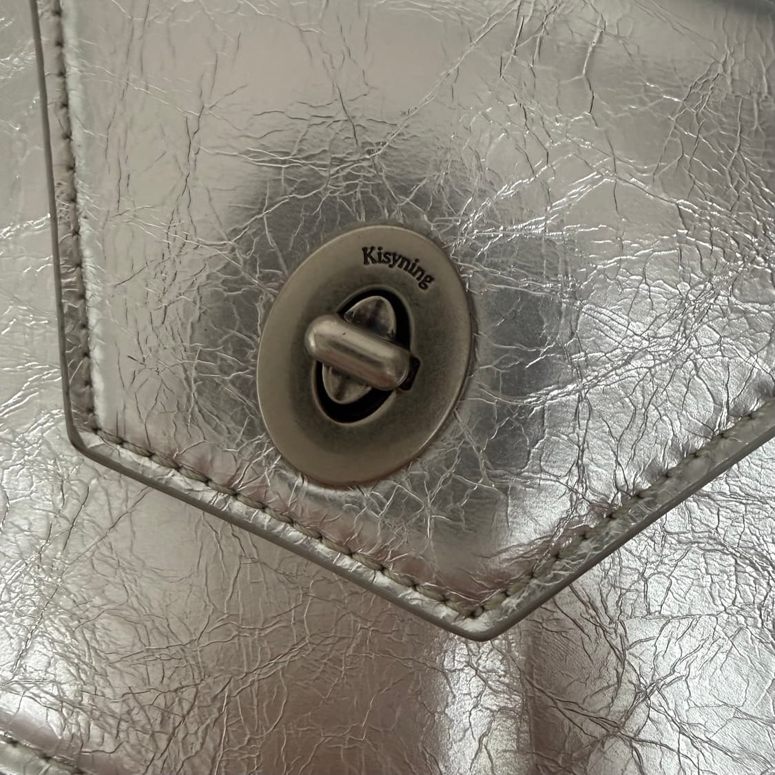 키시닝 스퀘어 트레블 미니 백 실버 상품이미지4