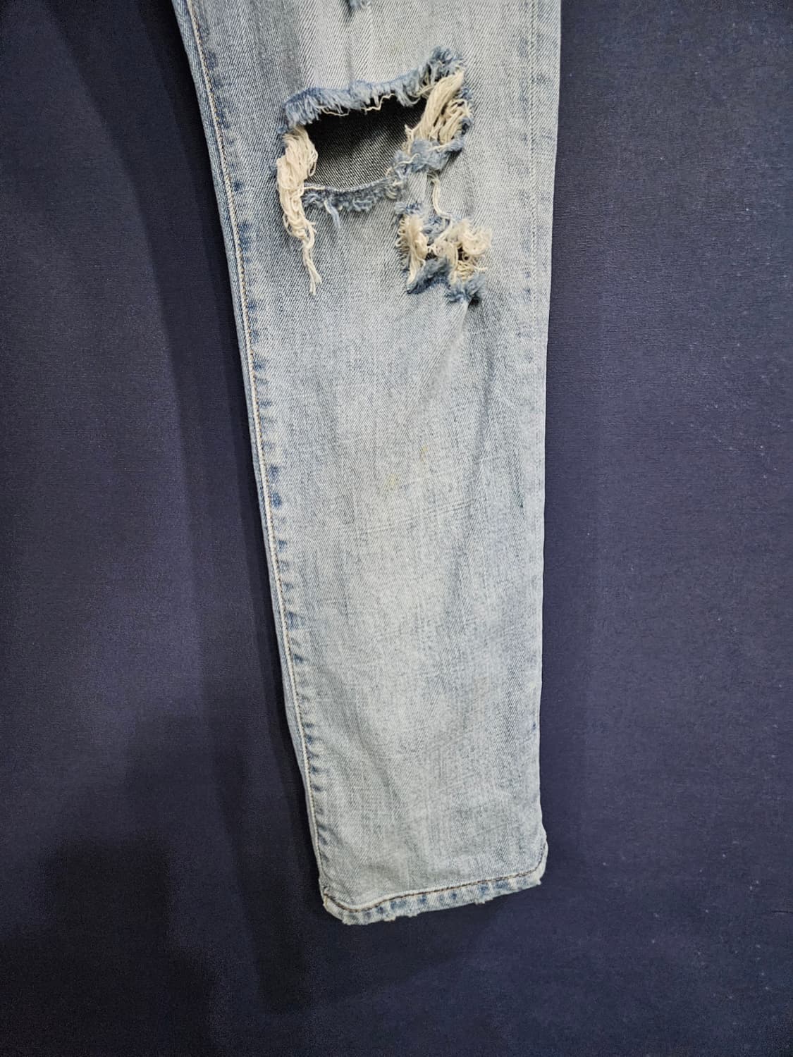디젤 라이트블루 남성 슬림핏 허리 31 빈티지 데님팬츠  상품이미지6