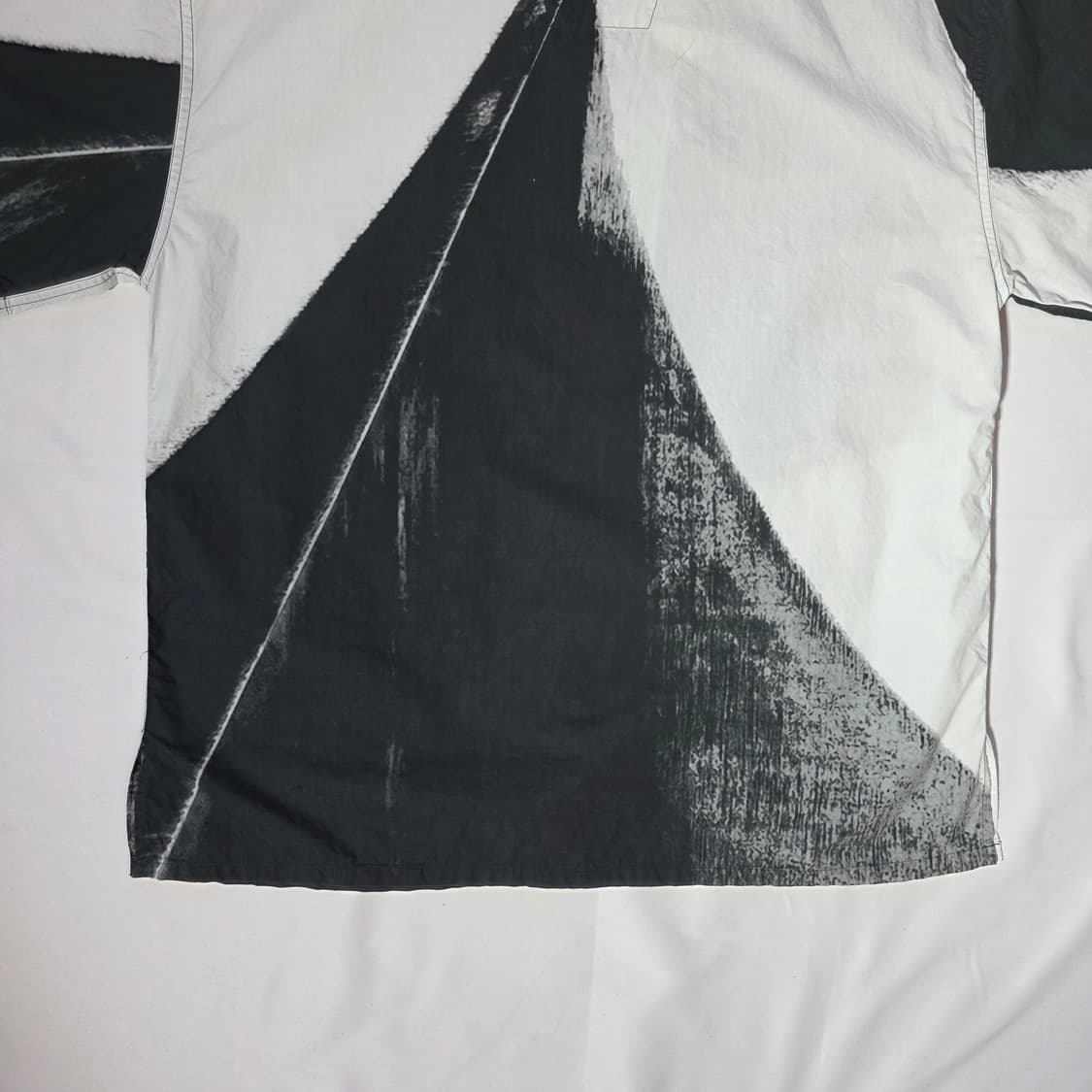 [15]알렉산더맥퀸 그래픽 반팔 셔츠 상품이미지9