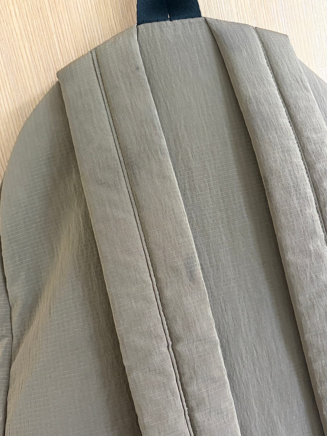 (무료배송) 포테 pote 0006 하이드슬롯 클래식 백팩(L) 모카 상품이미지5