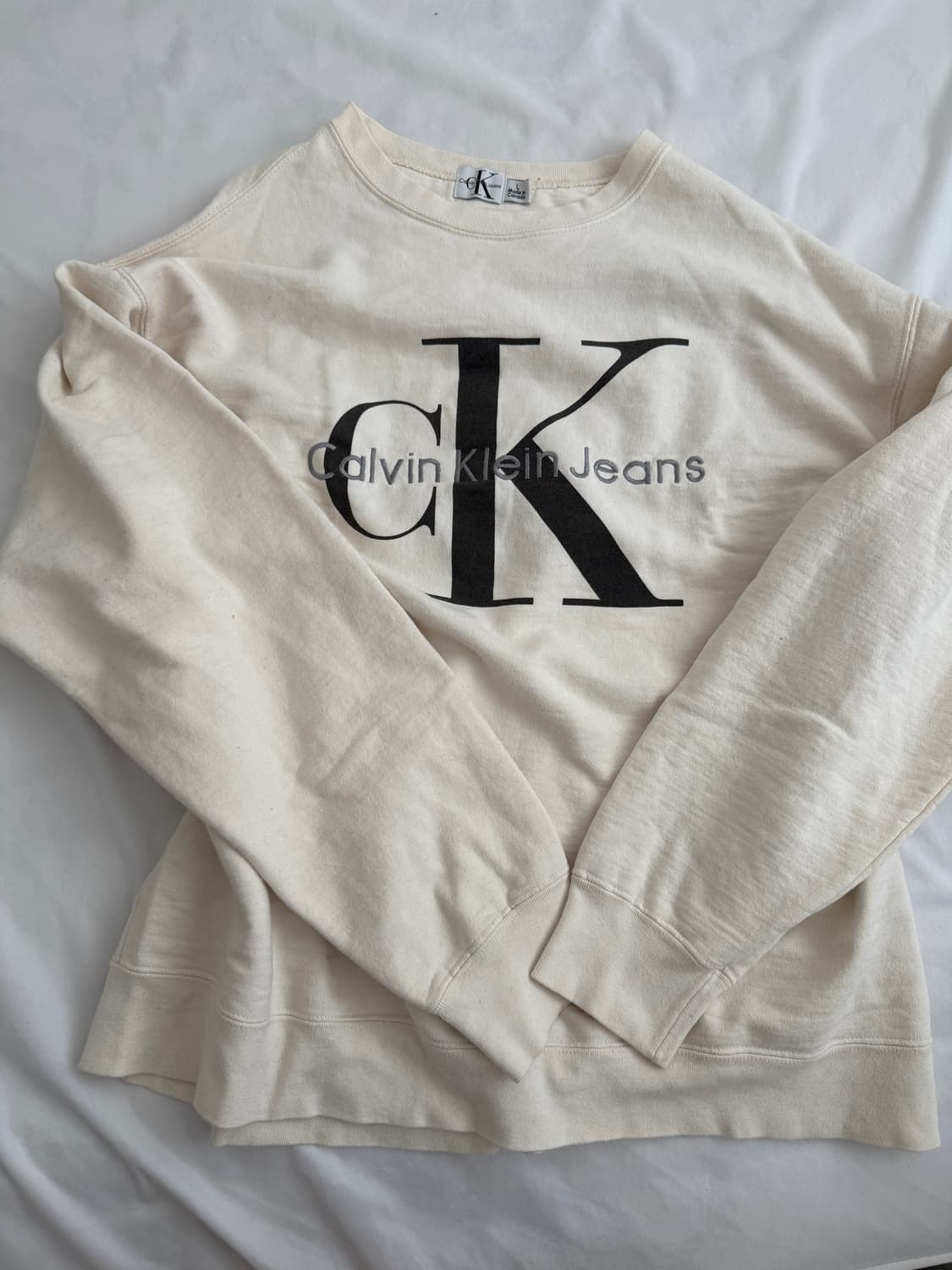 켈빈 클라인 맨투맨 상품이미지2