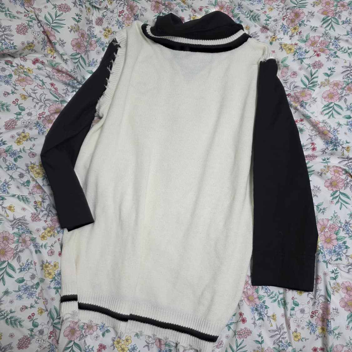 노에미 noemie 일브)오네갸루st 지뢰계 스쿨룩 체인 셔츠니트베스트 상품이미지7