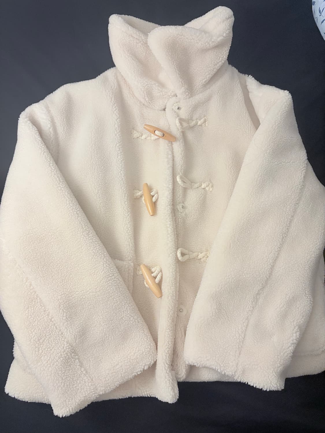 스파오 숏 떡볶이 코트 상품이미지1