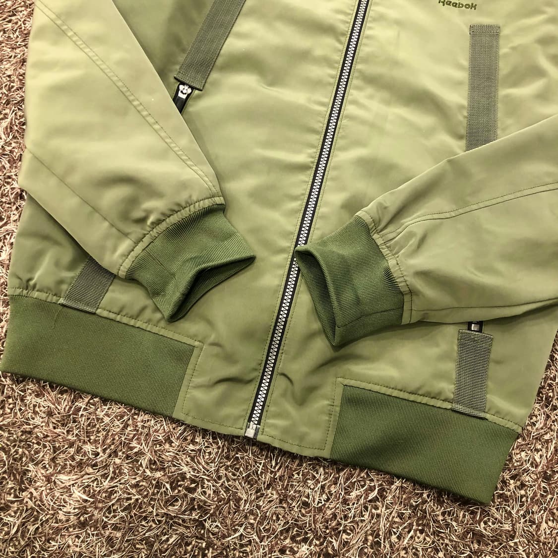 100 리복 봄버 자켓 상품이미지3