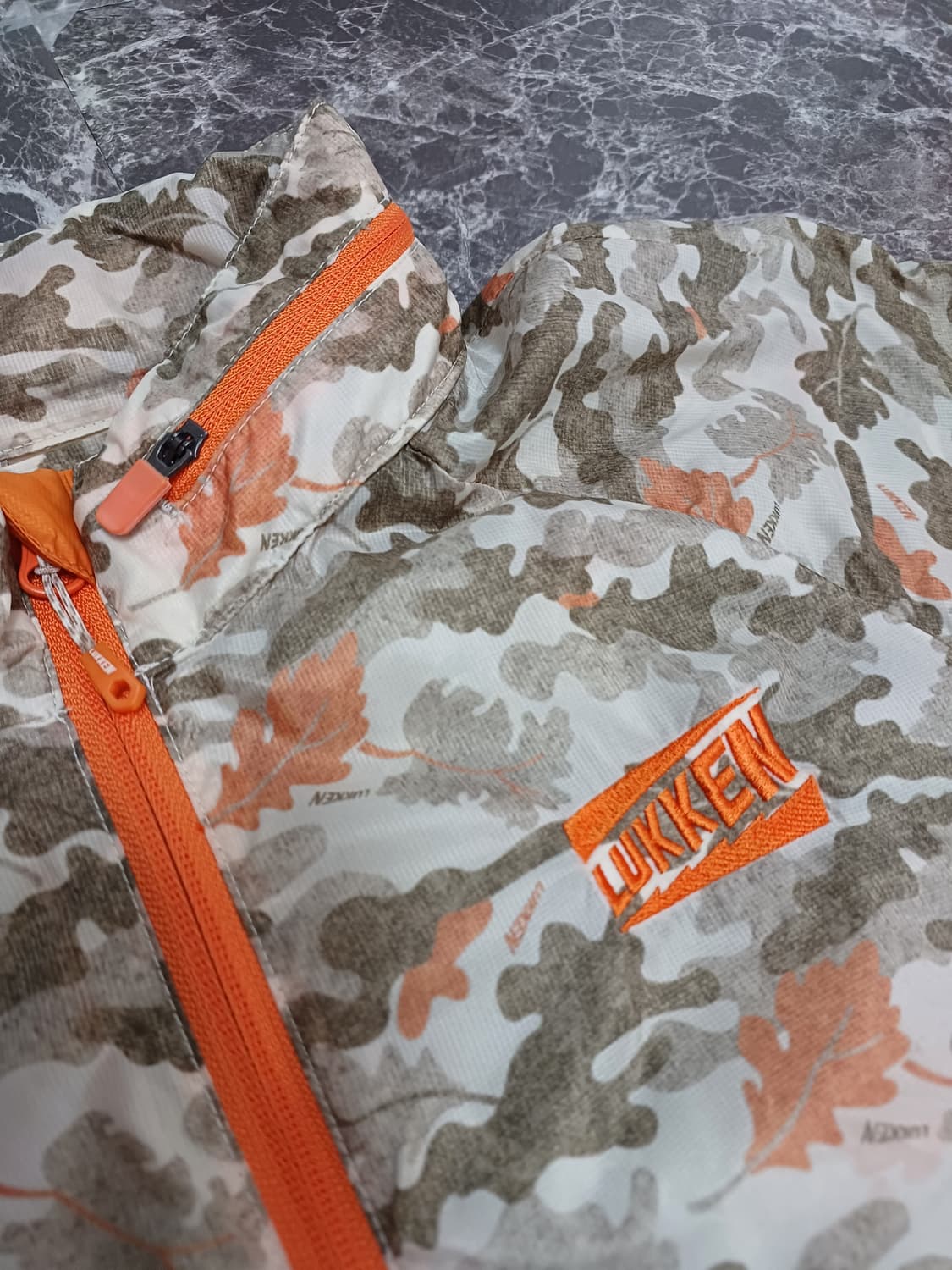 루켄 아웃도어 유니크 나뭇잎 패턴 자켓 90 상품이미지5