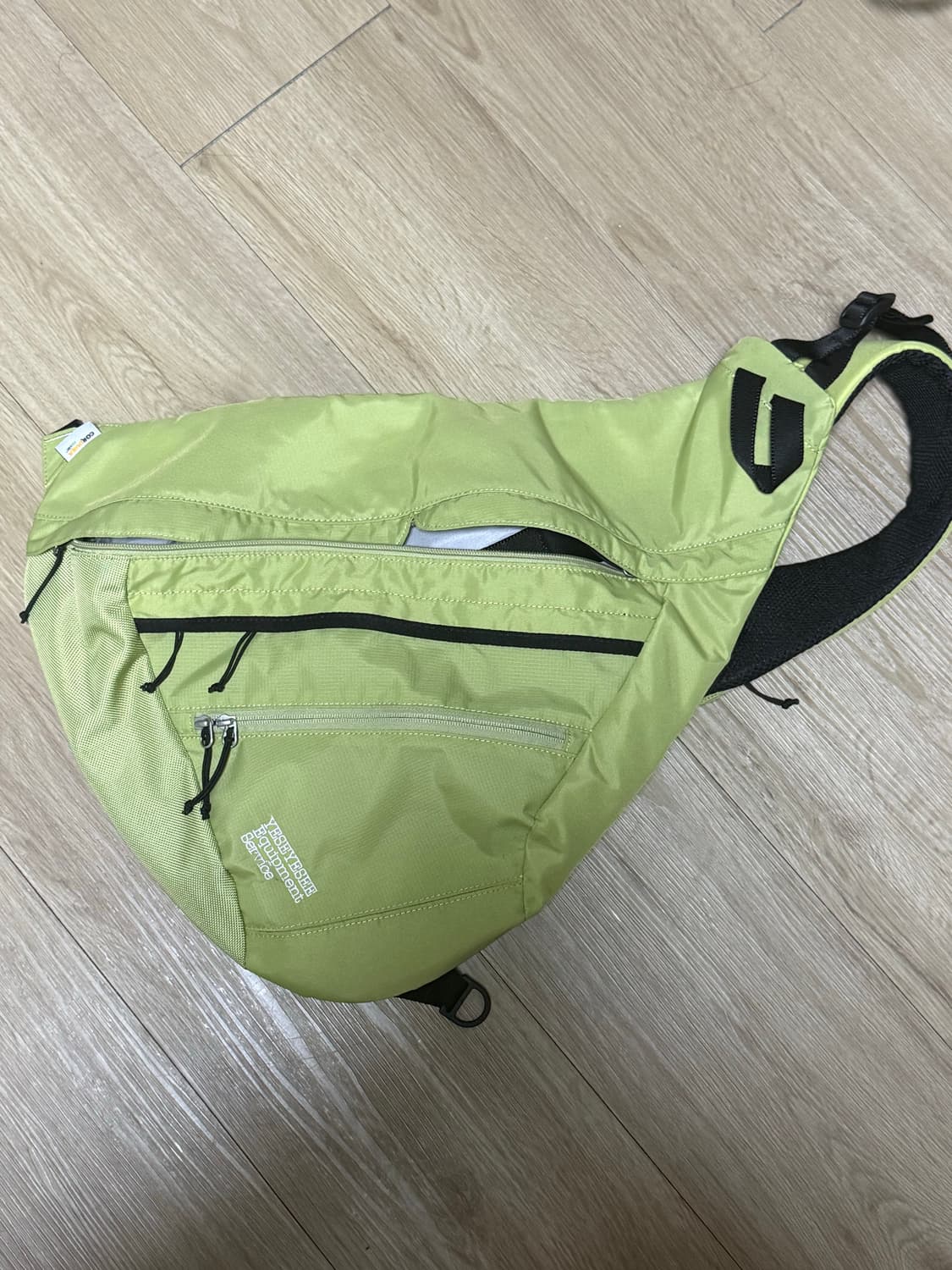 예스아이씨 컨투어 실링백 크로스백 상품이미지1