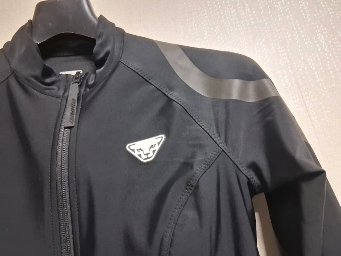 DYNAFIT 여성 트랙져지탑 44반정도 표기85CM S
신체치수 가슴 상품이미지5