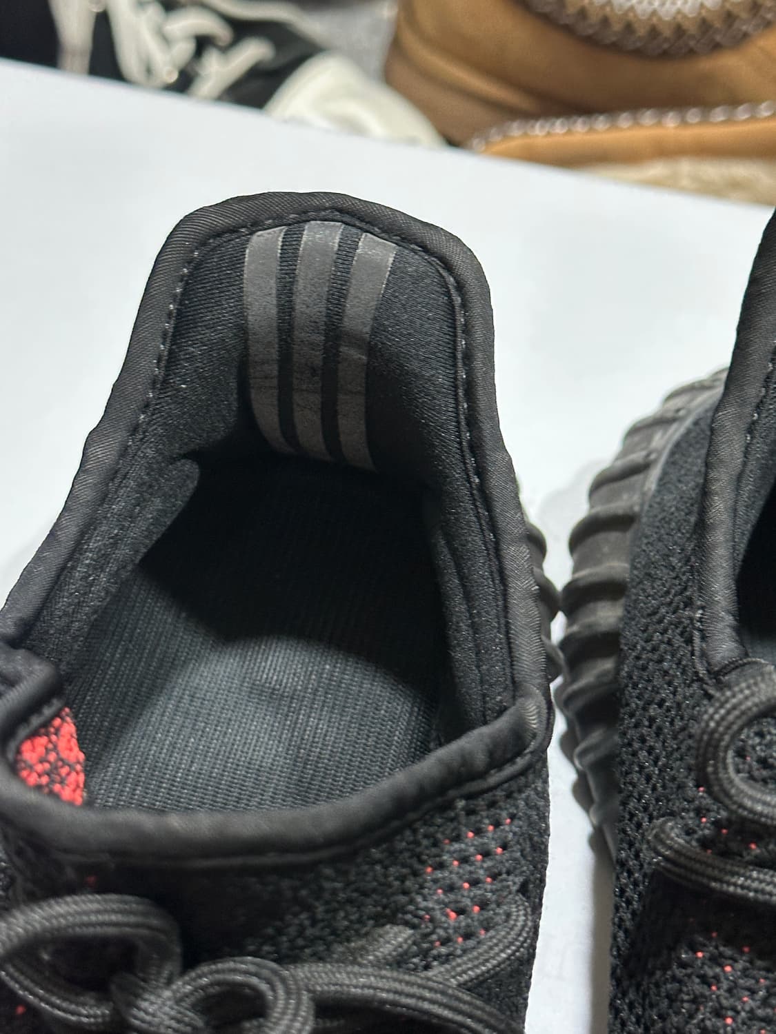 이지부스트 275 검빨  상품이미지9