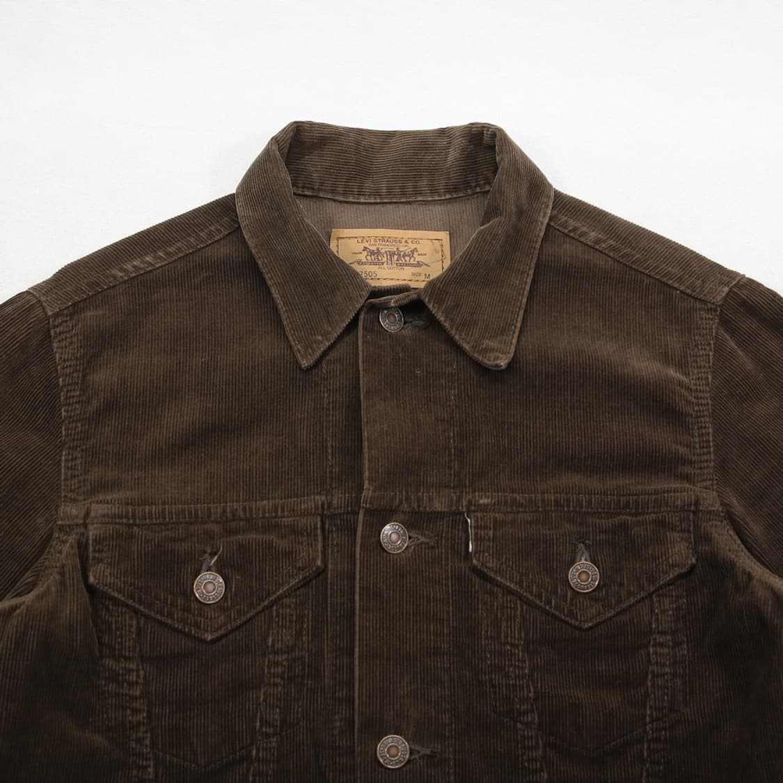 (착용컷) 90's 리바이스 코듀로이 트러커 자켓 (여성용 M) 상품이미지4