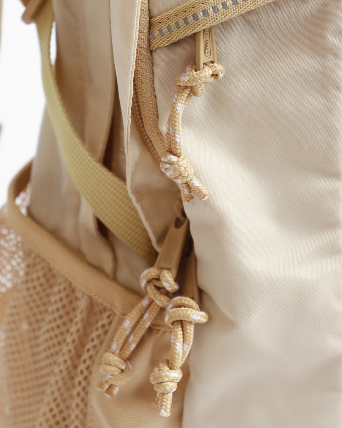 [Coleman] 샌드 베이지 나일론 백팩 상품이미지4