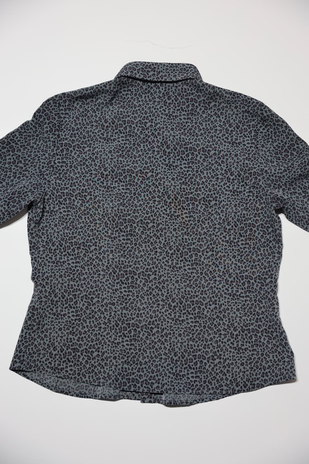 [JPN] Grey Leopard Pattern Shirt 상품이미지3