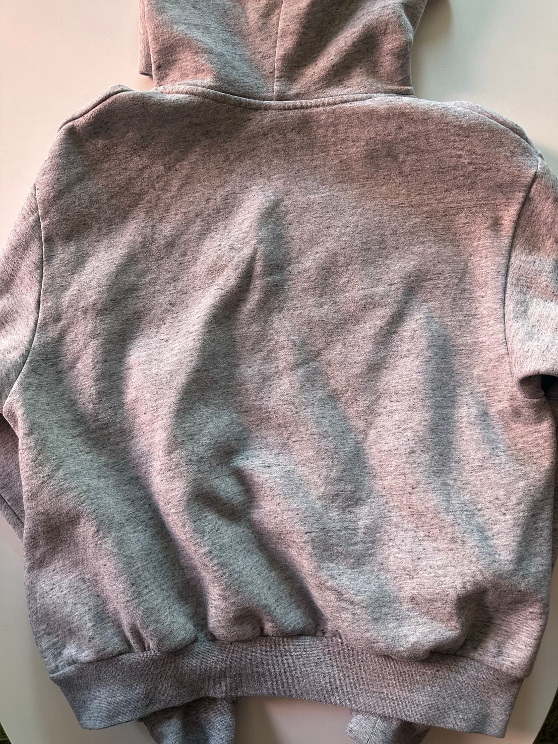 아크네 스튜디오 그레이 후드티 상품이미지4