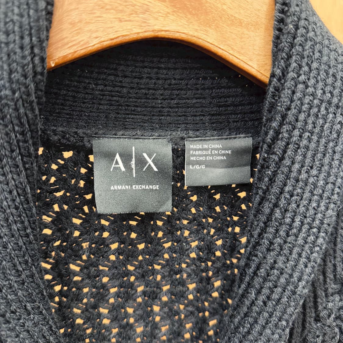 아르마니 익스체인지 니트 가디건 배색 블록 패턴 로고 탭 디테일 아이보리 상품이미지6