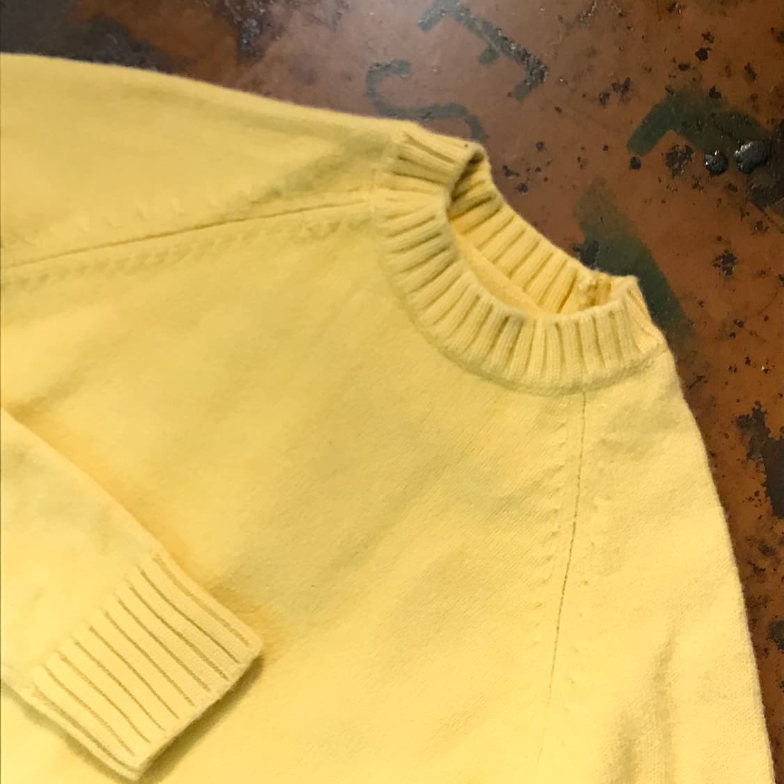 자크뮈스 라이트 옐로 헤비 울 포켓 니트 여성 44 55 사이즈  상품이미지3