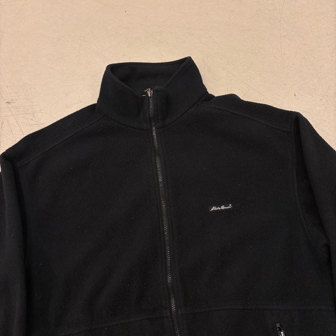 에디바우어 블랙 플리스 집업 자켓 상품이미지2