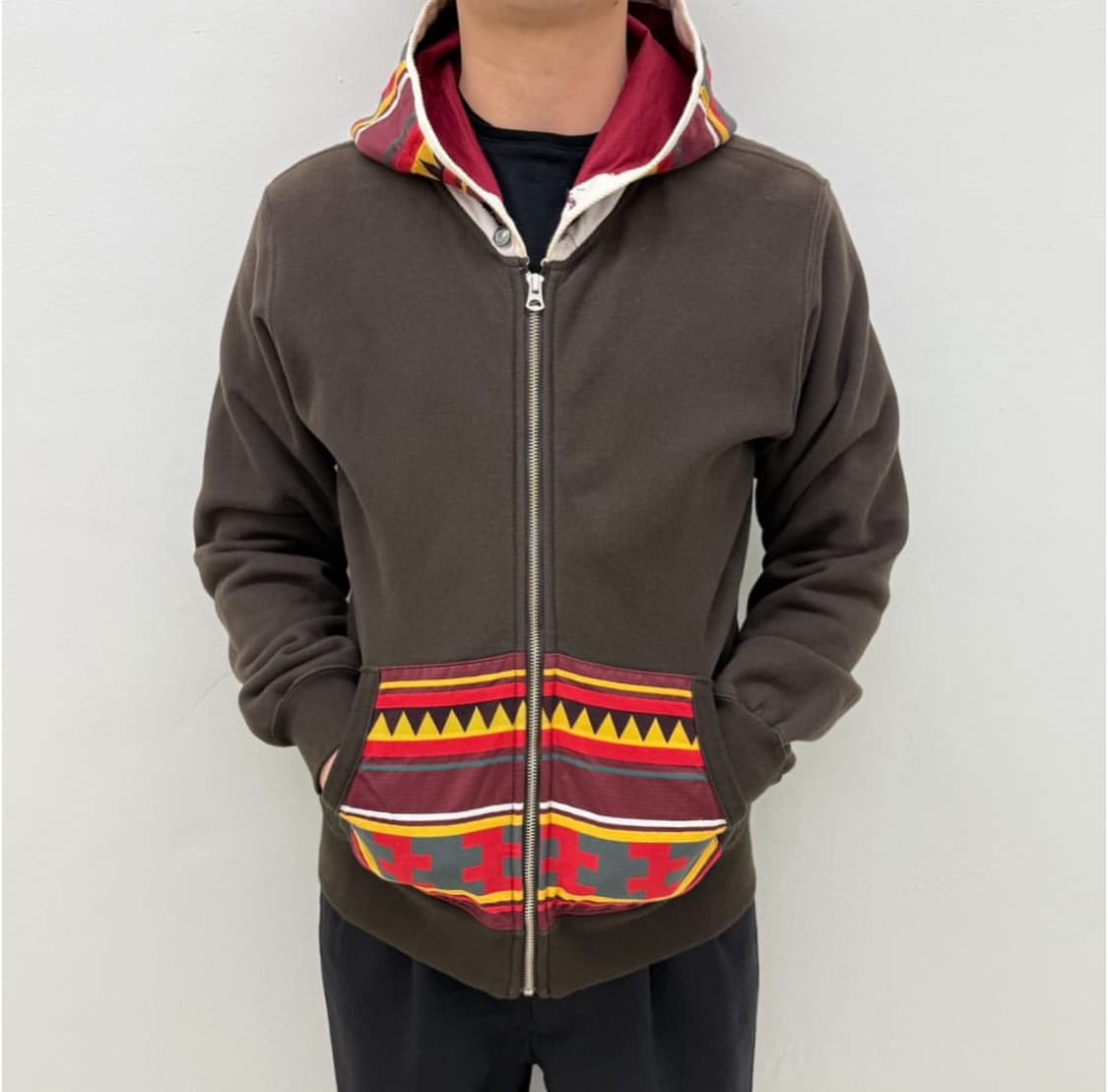 사스콰치패브릭스 Eo To To 패턴 후드 집업 상품이미지2