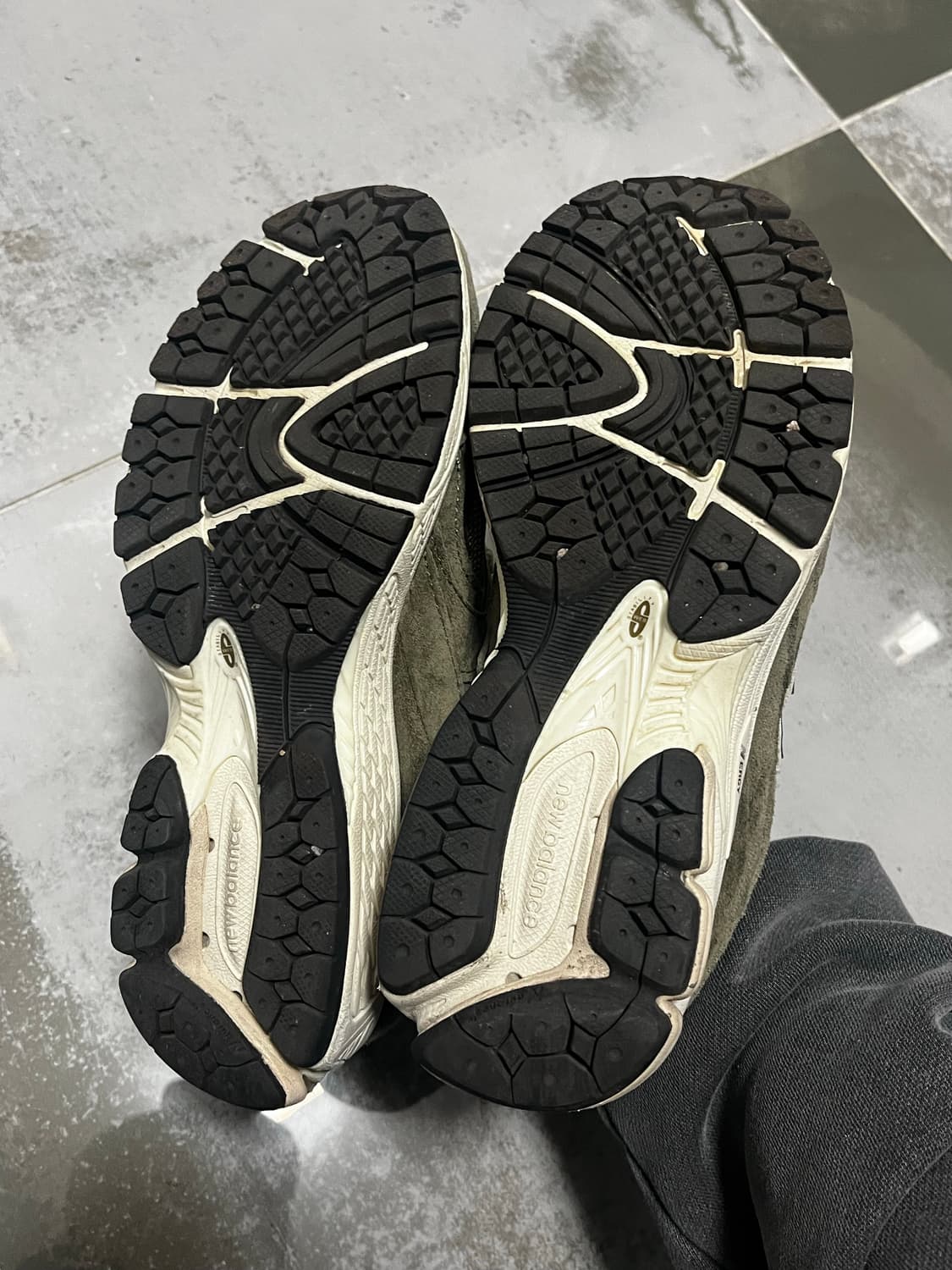 뉴발란스 2002r 상품이미지4