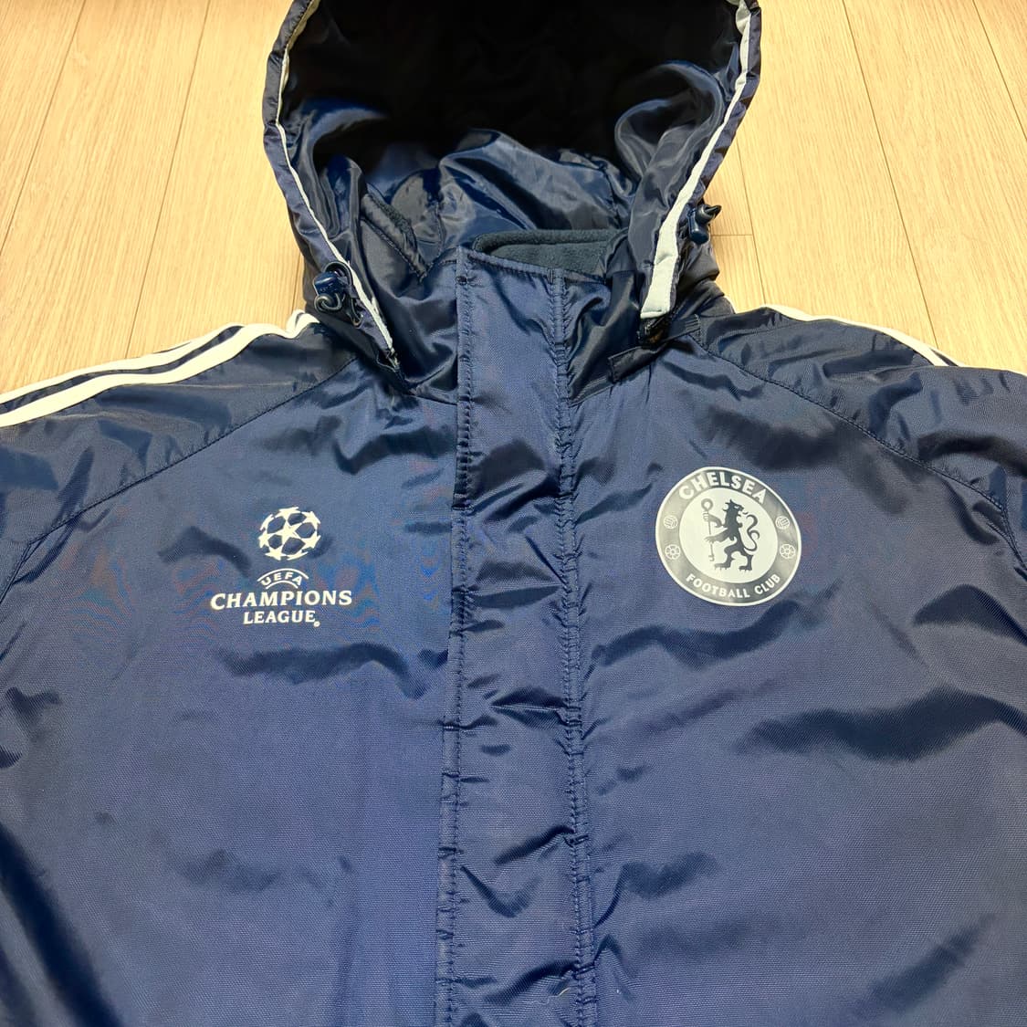 아디다스 X 첼시 챔피언스 리그 00s 패딩 파카 상품이미지4