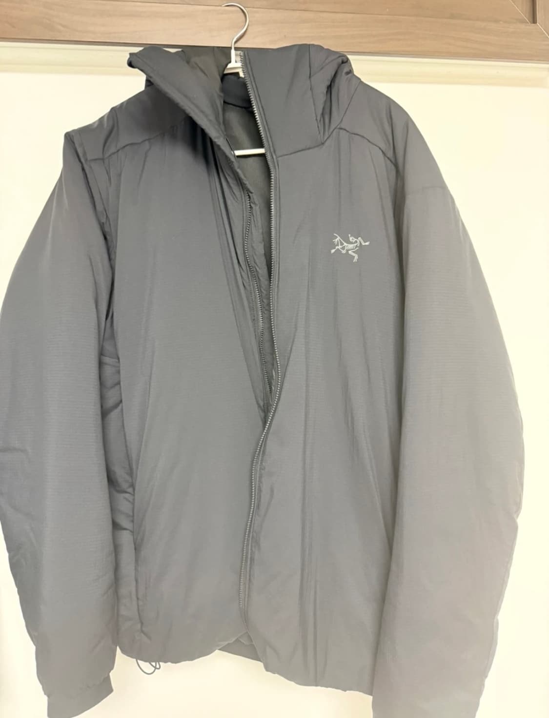 아크테릭스 아톰 헤비웨이트 후디 M 블랙 상품이미지1