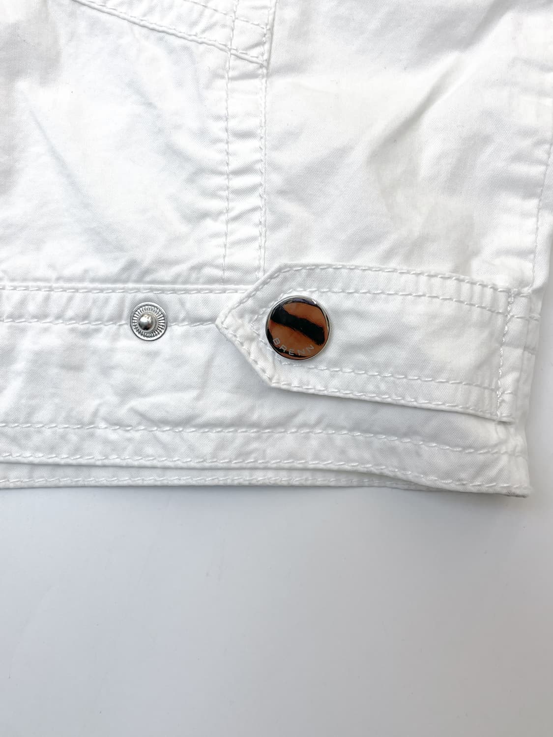 브렌타노 투포켓 화이트 트러커 집 자켓 상품이미지6