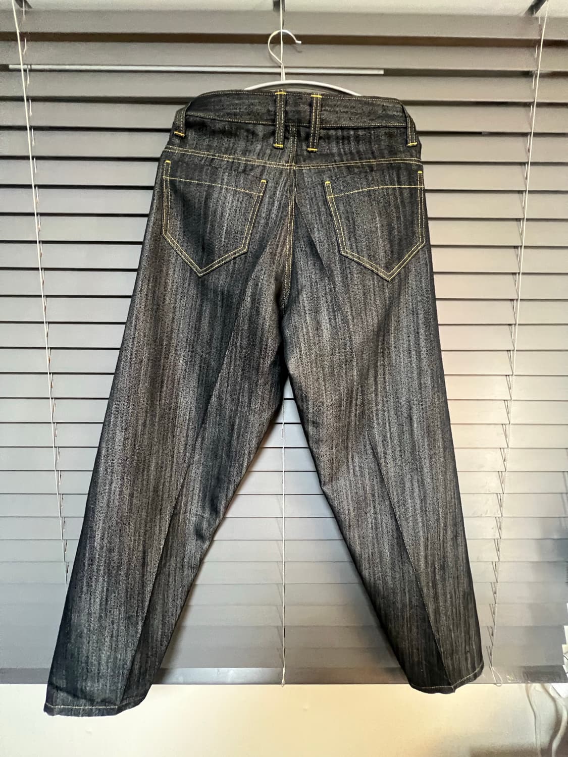 이세이 미야케 플라이 버튼 데님 팬츠 상품이미지3