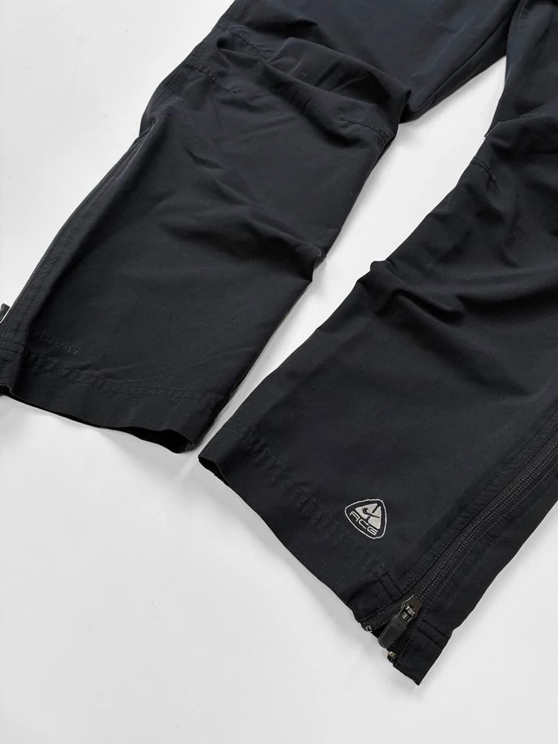 나이키ACG 00s 드라이핏 트랙 팬츠 PN5374 상품이미지5