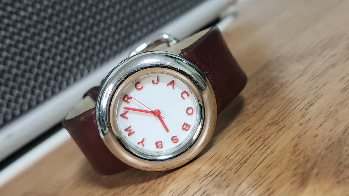 # 마크제이콥스 한효주시계 여성명품시계 급처 상품이미지3