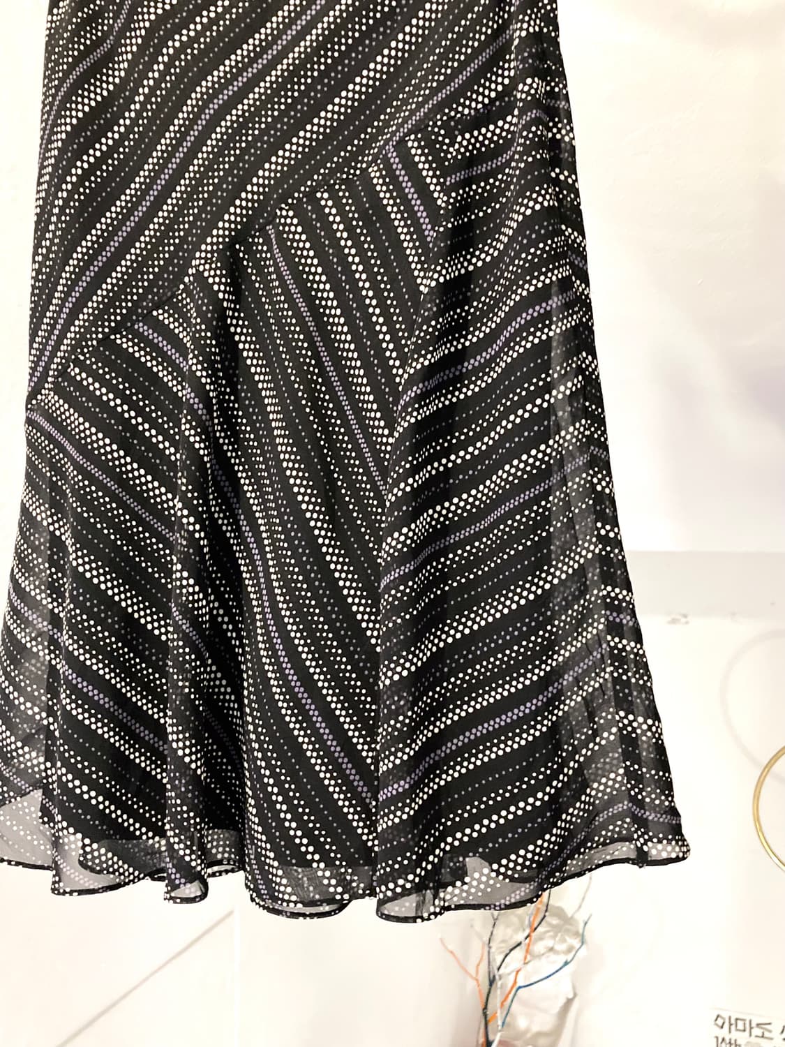 y2k 도트 미디 플레어 스커트 상품이미지3