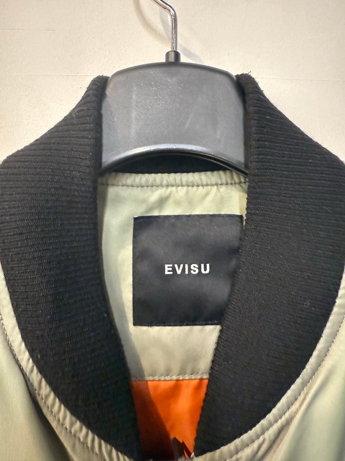 Evisu 카키 봄버 상품이미지3