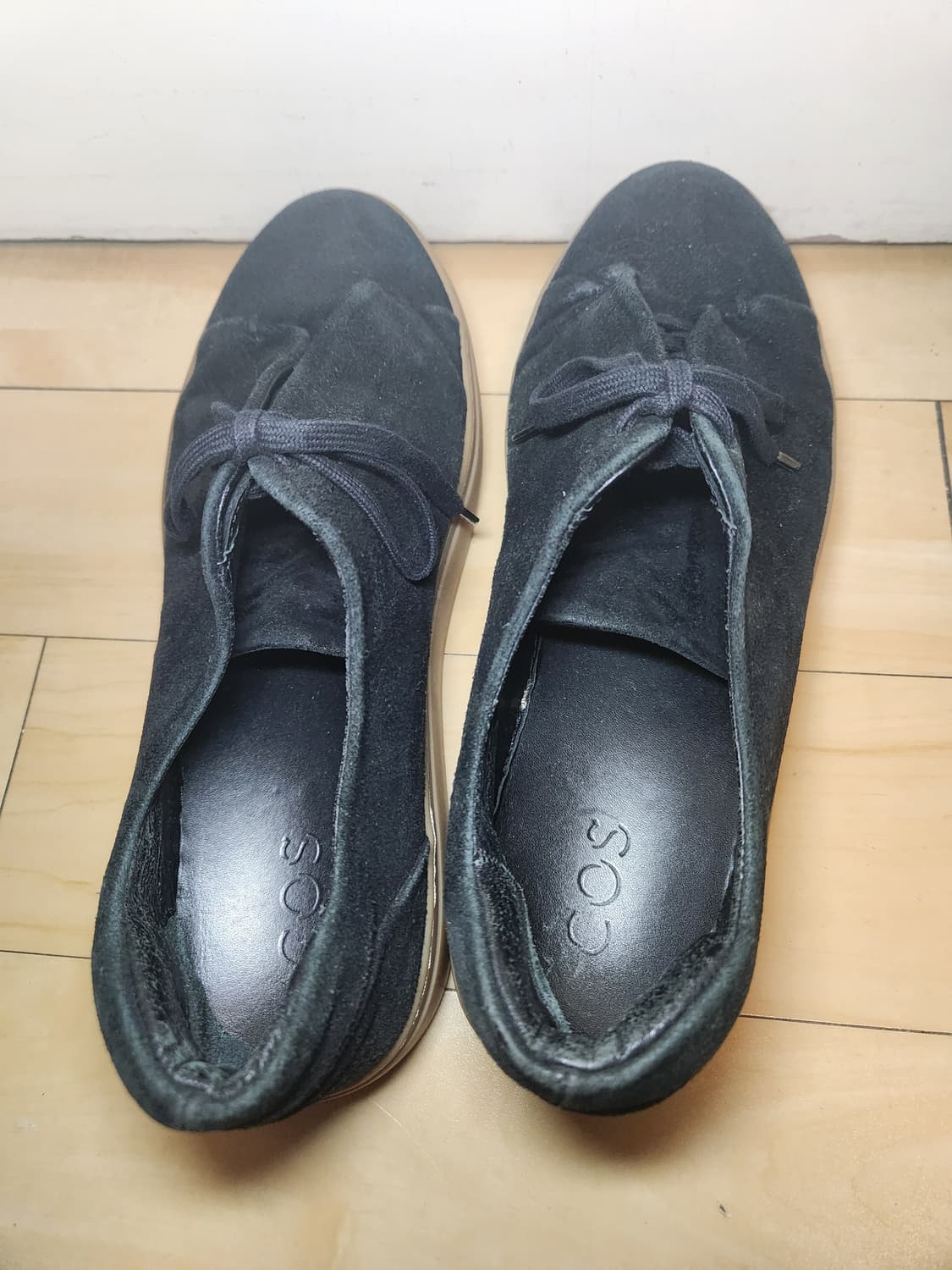 코스(cos) 스웨이드 스니커즈 (260) 상품이미지3