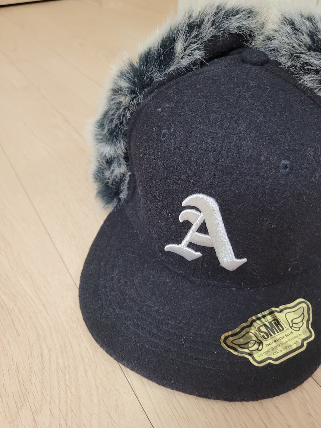 SMB 귀달이 스냅백 M/L사이즈 블랙 상품이미지2