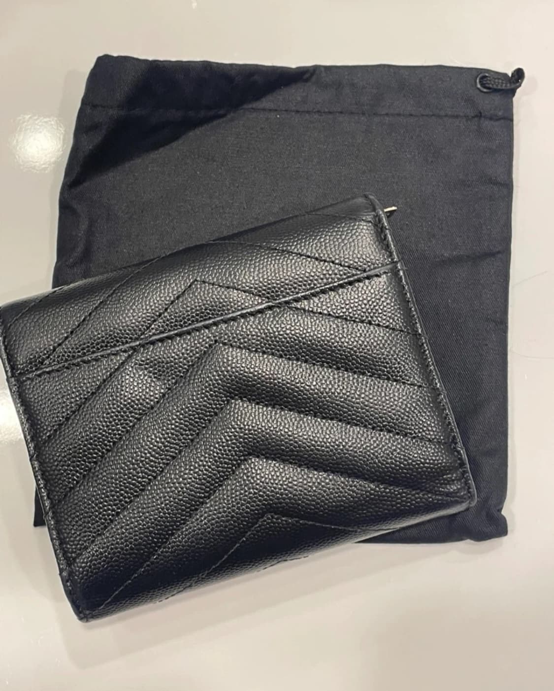 생로랑 엔젤로프 반지갑 상품이미지3