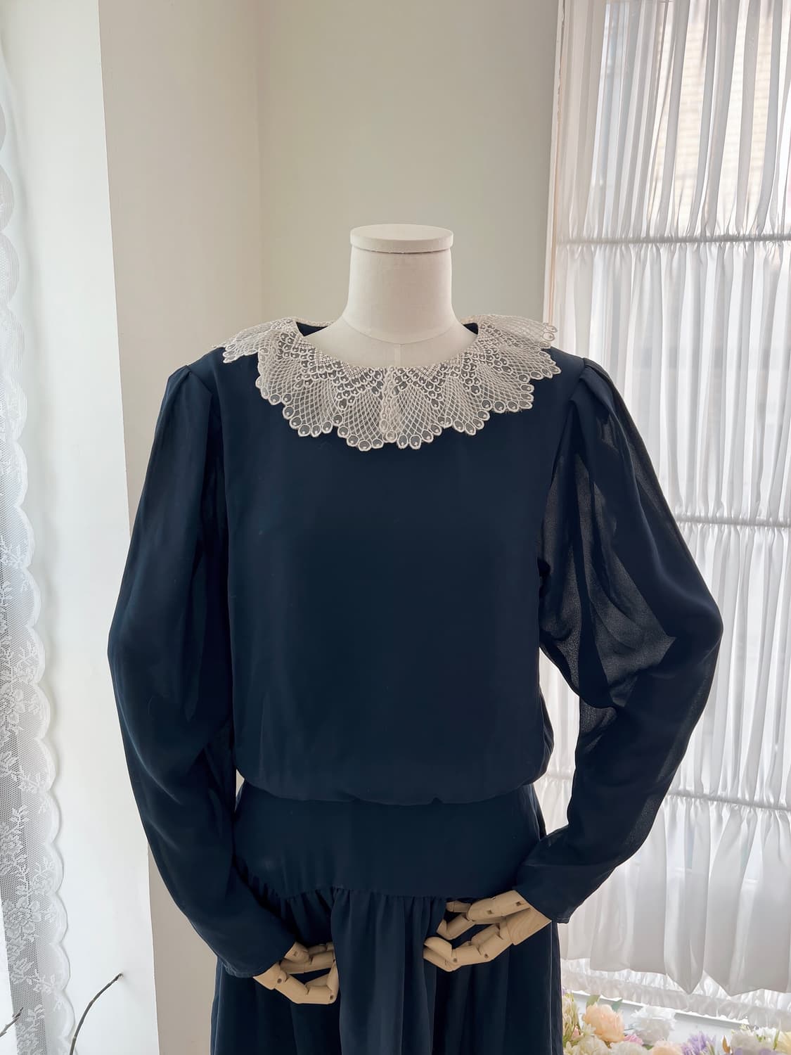 레이스 카라 딥네이비 롱 원피스 상품이미지3