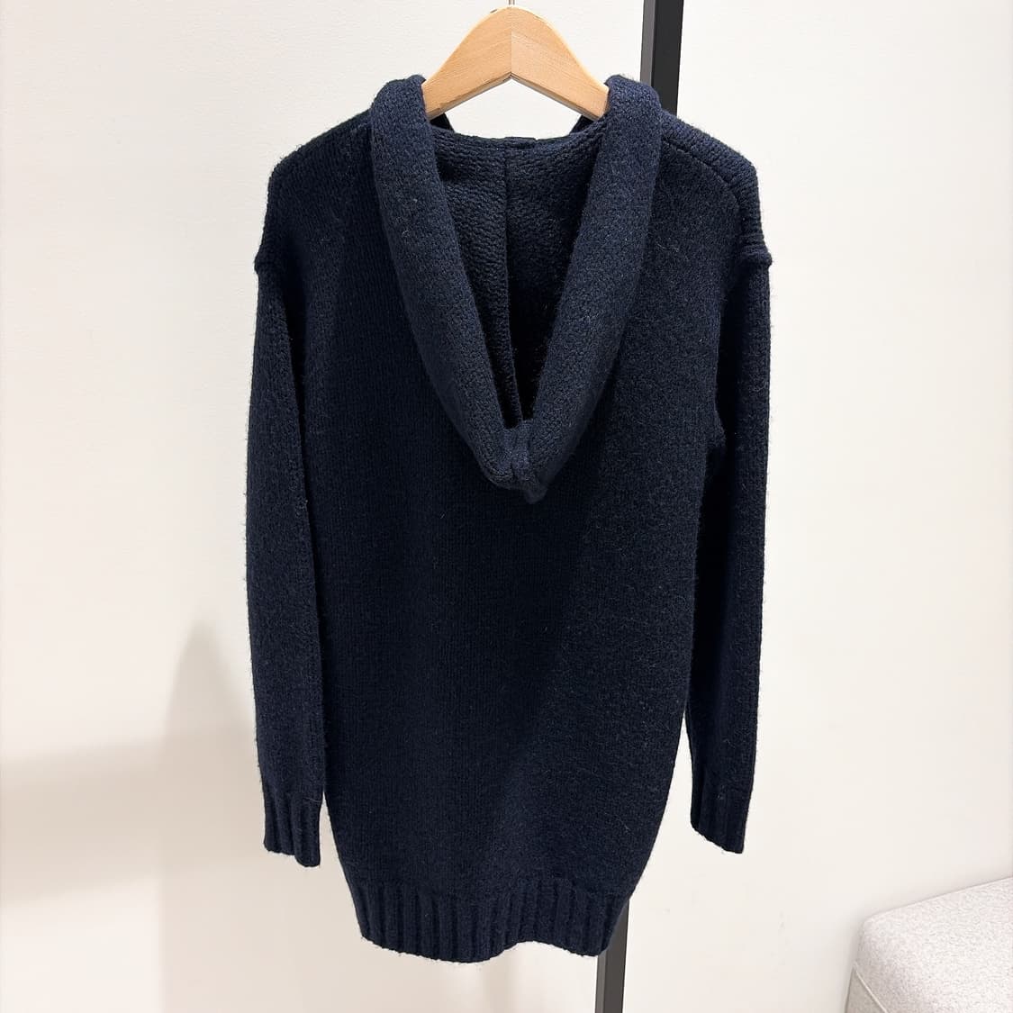 (정품/새상품) 제임스펄스 여성 네이비 울 블렌드 집업 후디 니트  상품이미지3