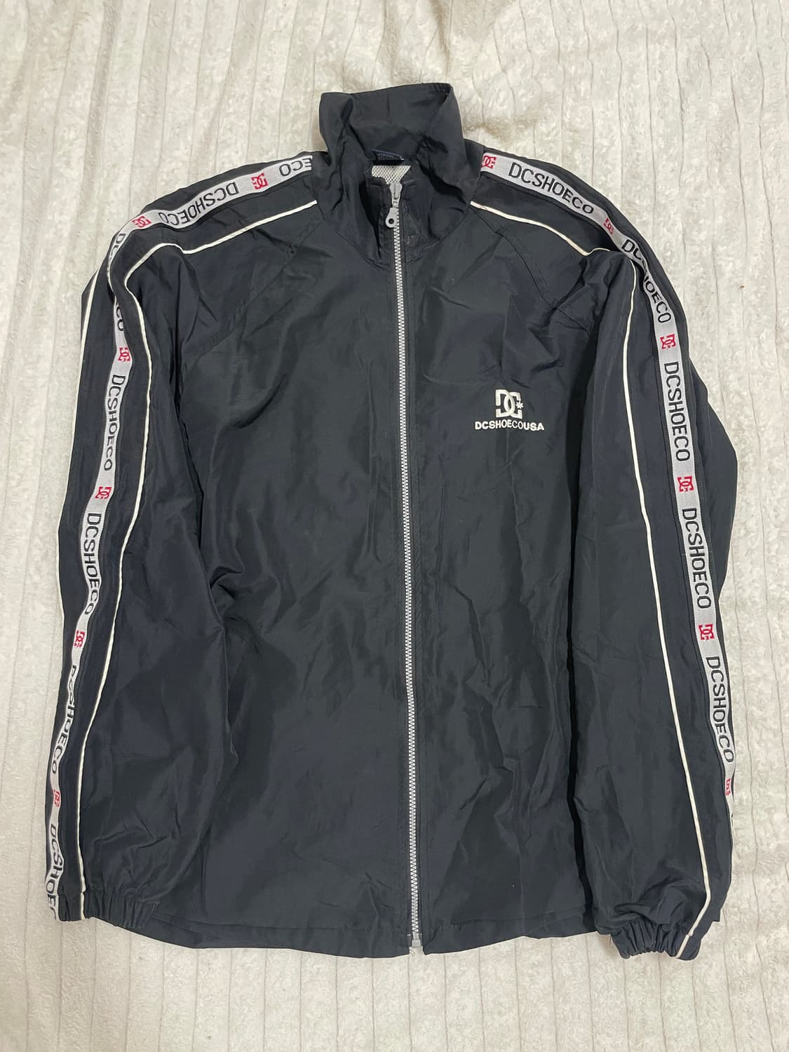 DC 백로고 바람막이 상품이미지3
