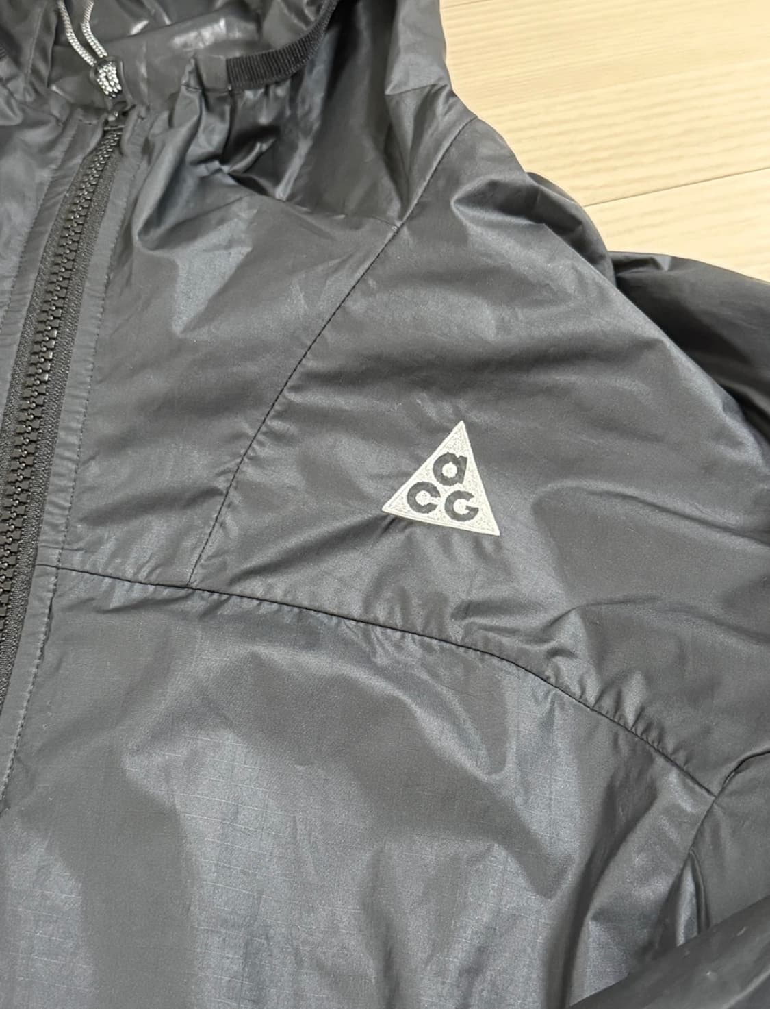 나이키 ACG 여성 바람막이 자켓 M사이즈 상품이미지2