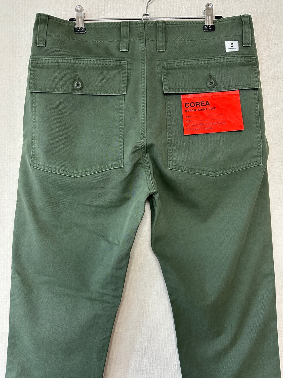 DEPARTMENT 5 / 슬림핏퍼티그팬츠 / 32 / 새상품 상품이미지7