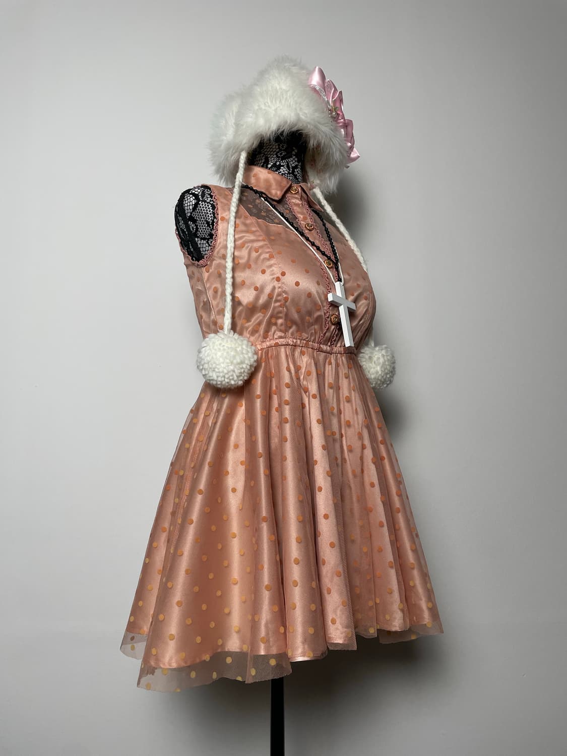 LIZ LISA 살구색 실크 도트 슬리브리스 원피스 상품이미지2