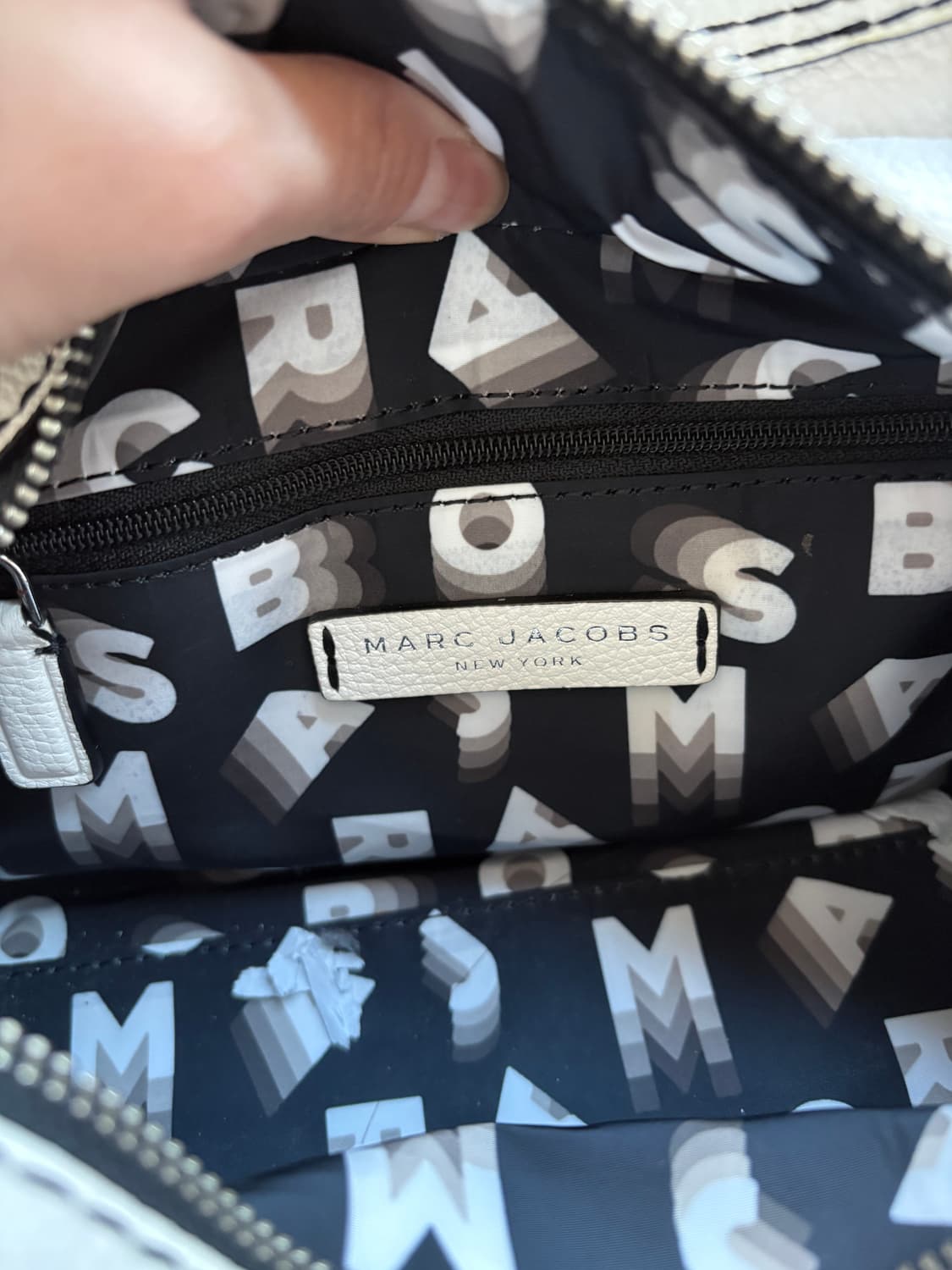 마크제이콥스 미니 크루져 가방  상품이미지6