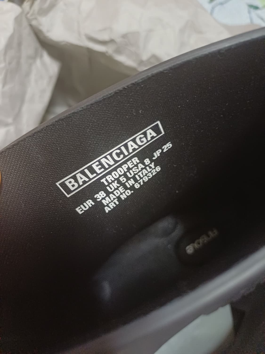 발렌시아가 트루퍼 38 상품이미지2