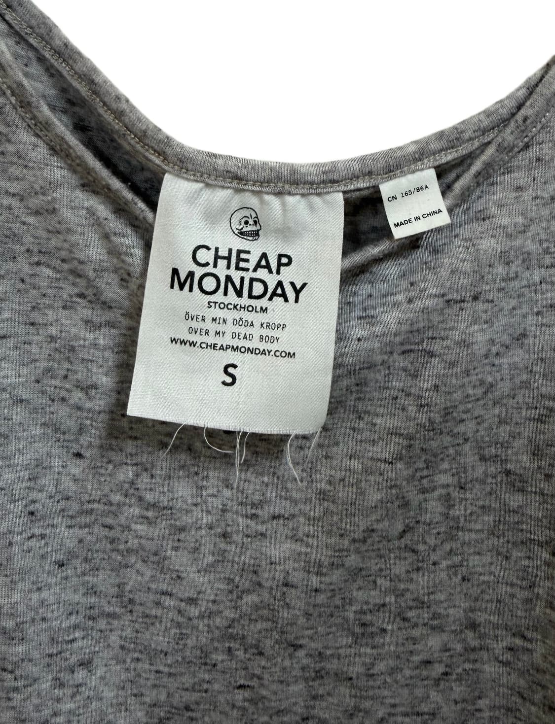 cheap monday 칩먼데이 백 오픈 펑크 그레이 반팔 티셔츠 상품이미지5