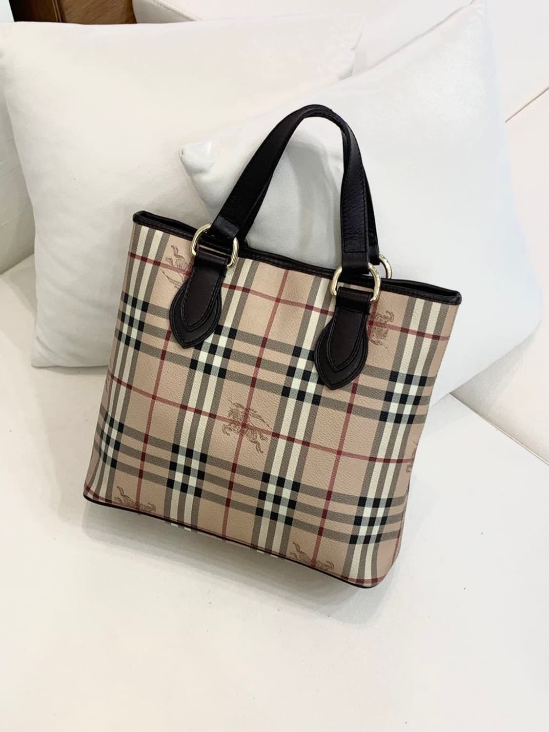 버버리 노바체크 토트백 (정품) 상품이미지1