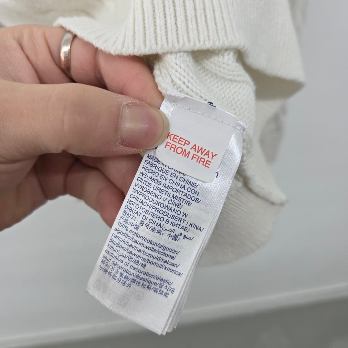 타미힐피거 화이트 케이블 니트 스웨터 여m 상품이미지7