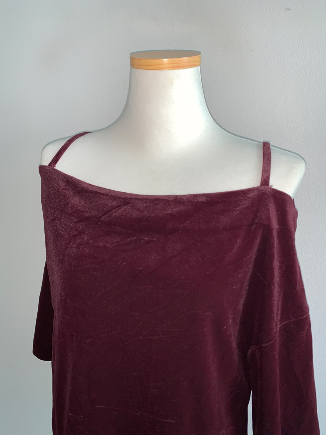 Velvet off shoulder blouse t 상품이미지3